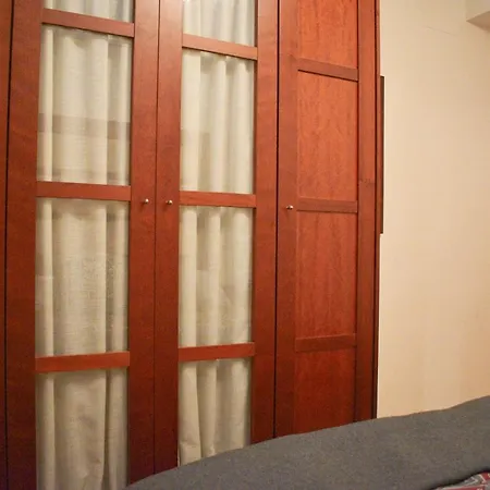 Apartment 4 Bed Ground Floor With Rooftop Pool *
