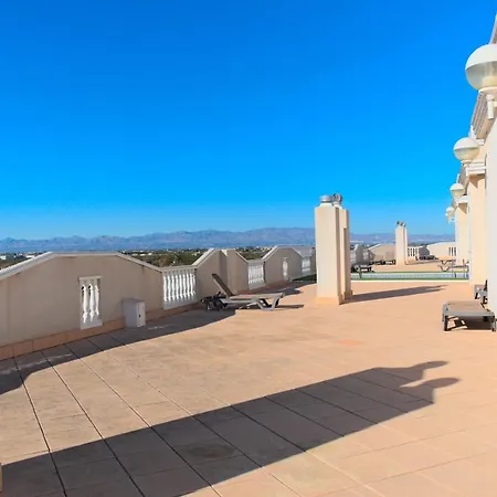 4 Bed Ground Floor With Rooftop Pool Formentera del Segura
